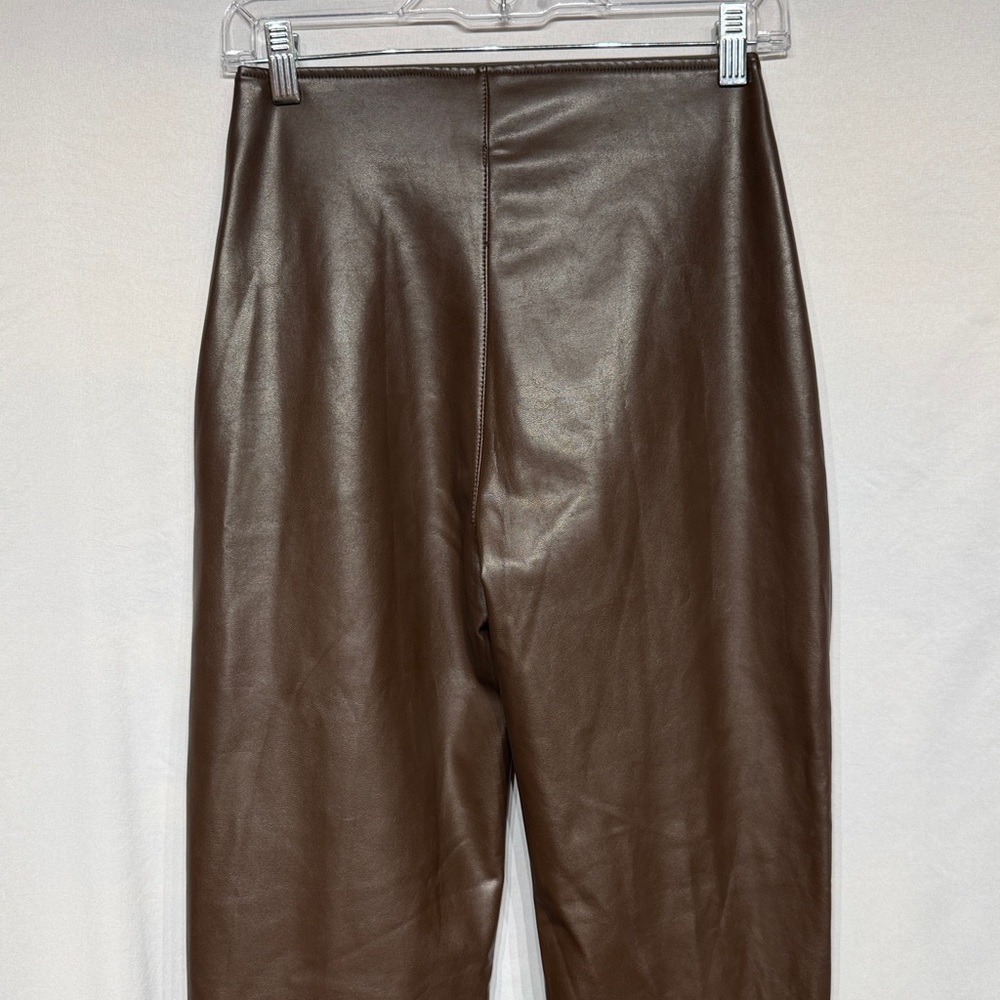 Abercrombie & Fitch Split-Hem Vegan Leather Curve Love Slim Flare Pant Brown - Picture 9 of 13